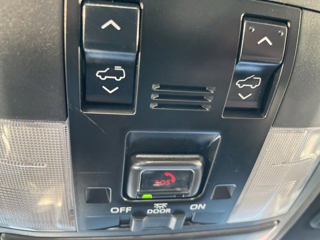 Used 2022 Lexus GX 460 Premium image 17