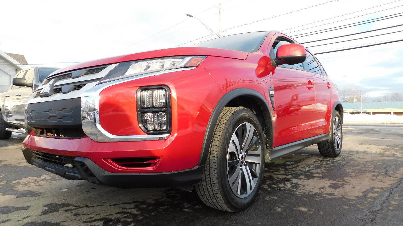 Used 2024 Mitsubishi Outlander Sport AWD image 2