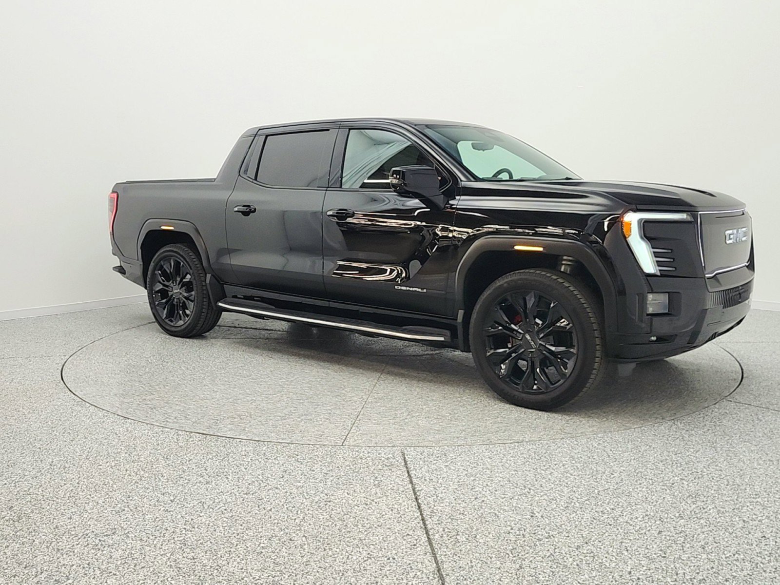 Used 2025 GMC Sierra EV Denali image 3