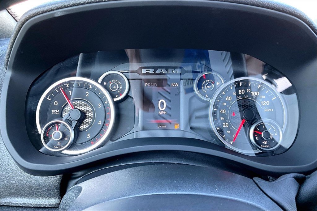 New 2026 RAM 2500 Tradesman AWD/4WD image 8