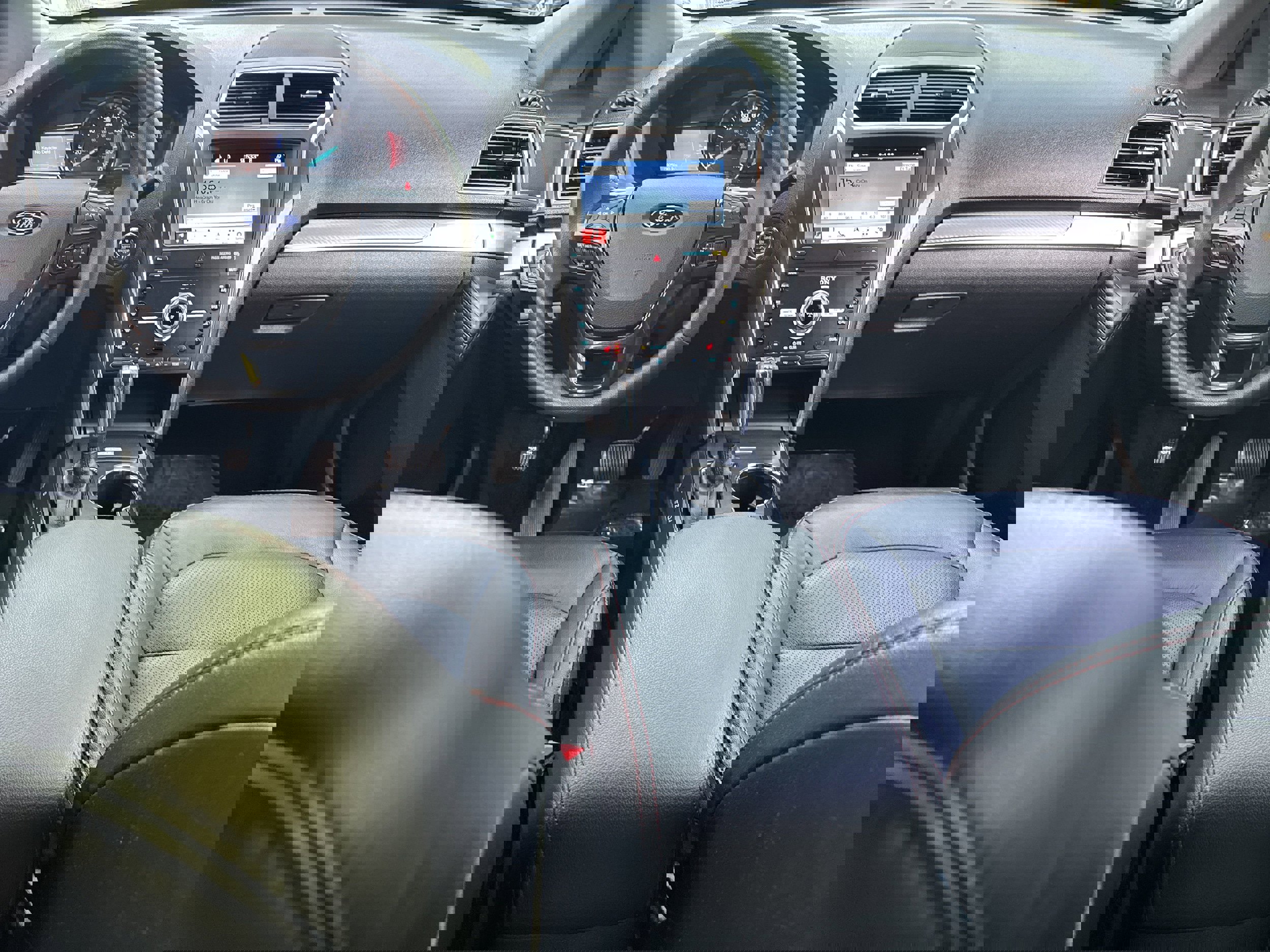 Used 2019 Ford Explorer Sport image 18