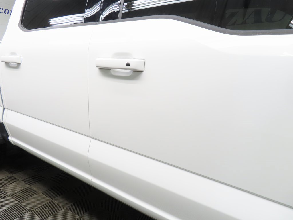 Used 2025 Ford F250 Platinum image 32