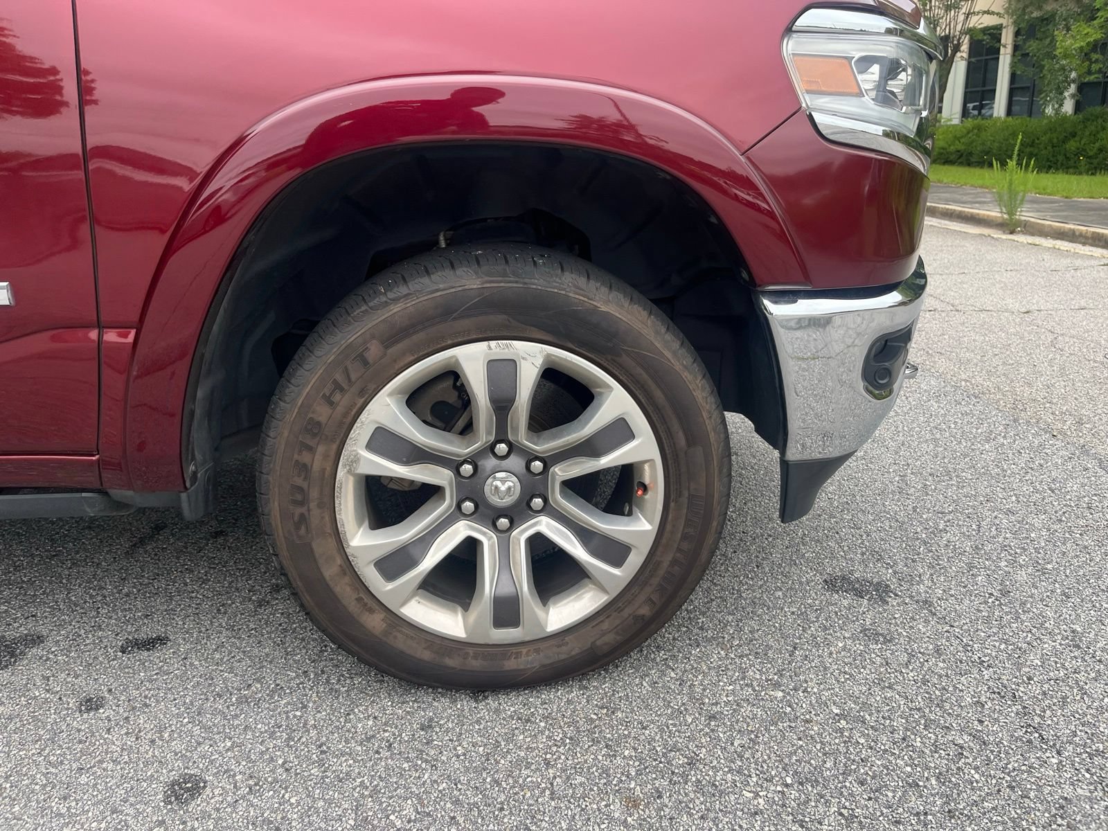 Used 2019 RAM 1500 Limited AWD/4WD image 6