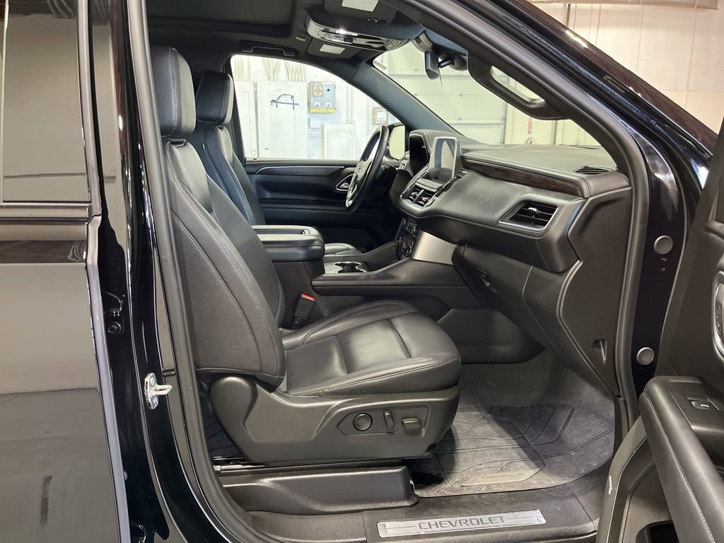Certified 2024 Chevrolet Suburban Z71 w/ Off-Road Capability Package image 31