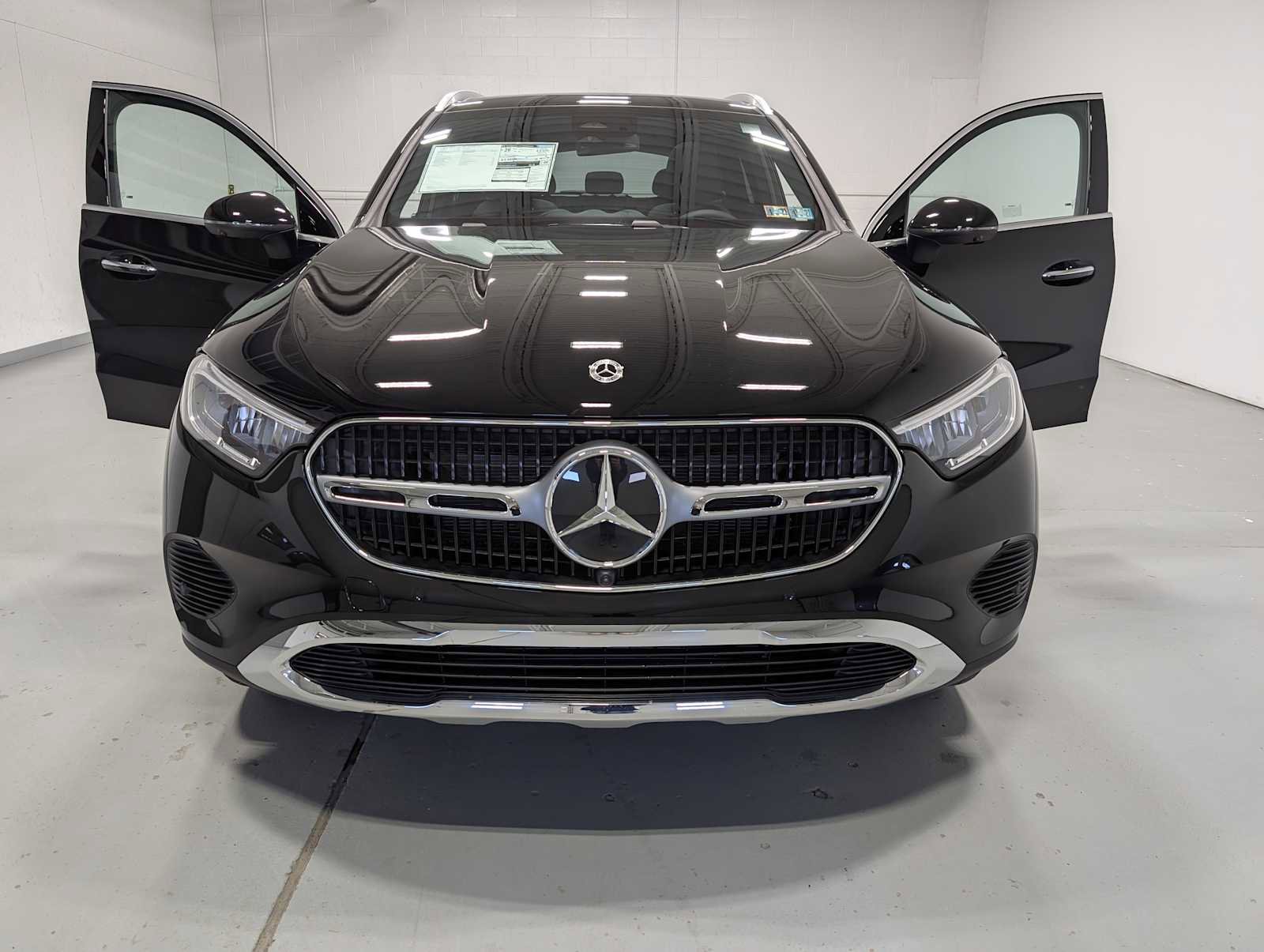 New 2026 Mercedes-Benz GLC 300 4MATIC image 13