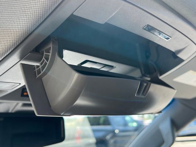 Used 2019 Chevrolet Suburban LT AWD/4WD image 42