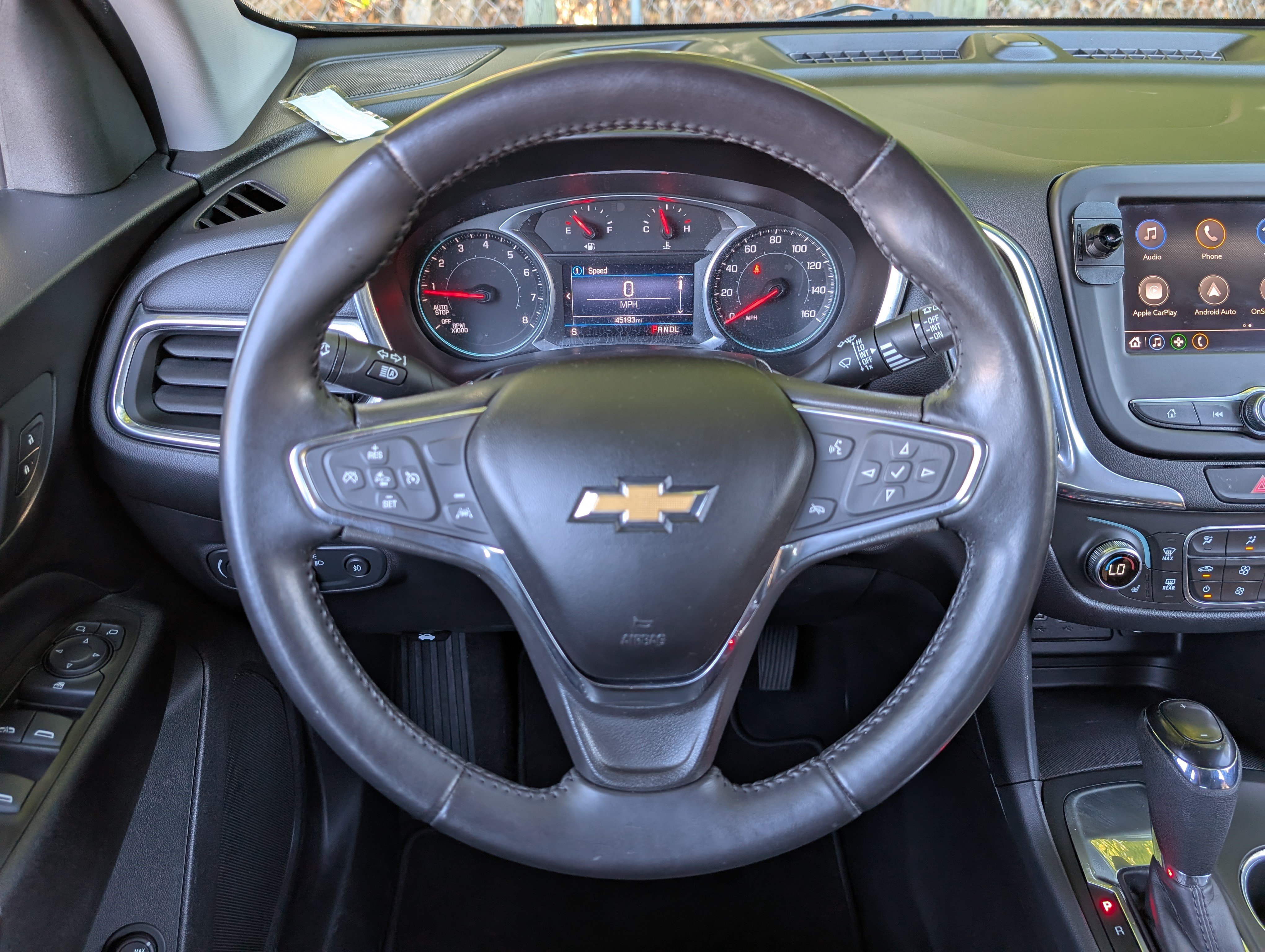 Used 2020 Chevrolet Equinox LT FWD image 23