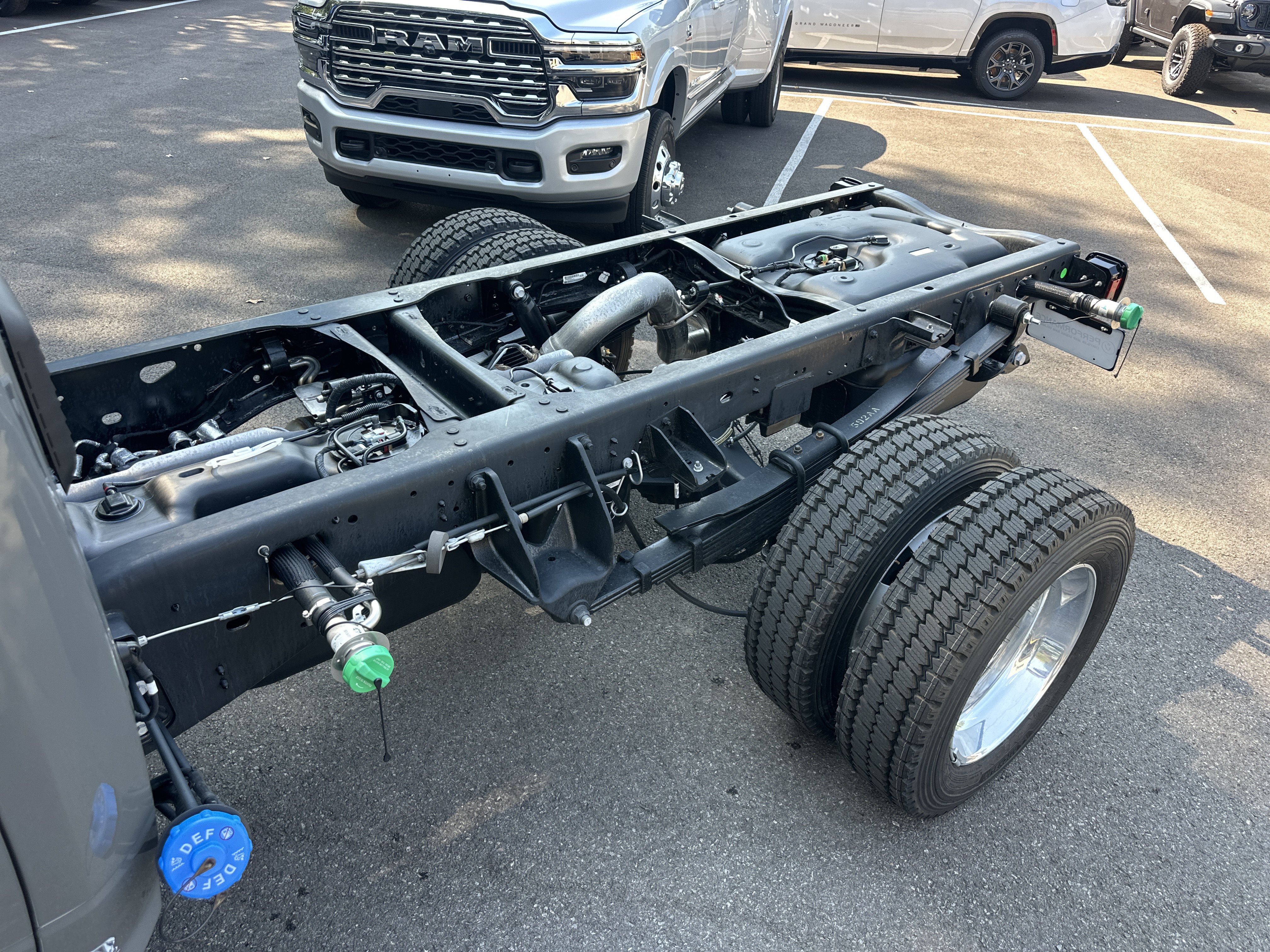 New 2027 RAM 4500 4x4 Crew Cab DRW w/ Laramie Trim Package image 29