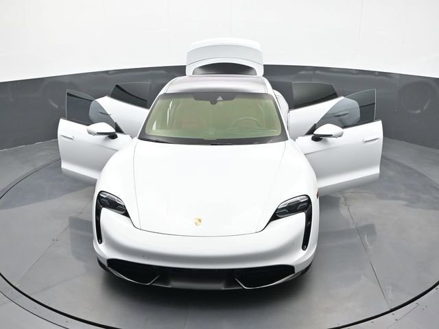 Certified 2020 Porsche Taycan Turbo S image 33