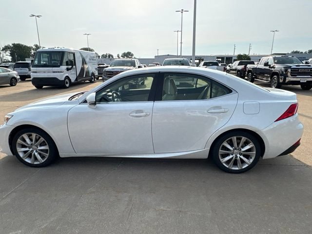 Used 2016 Lexus IS 200t RWD image 6