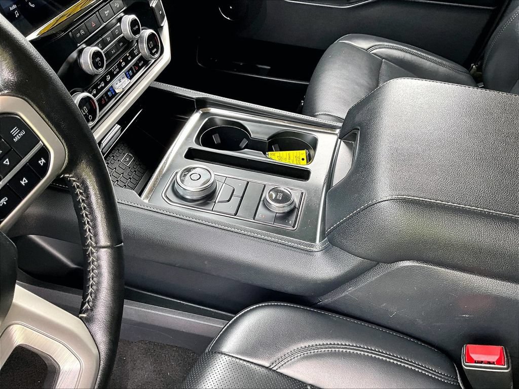 Used 2024 Ford Expedition XLT AWD/4WD image 21