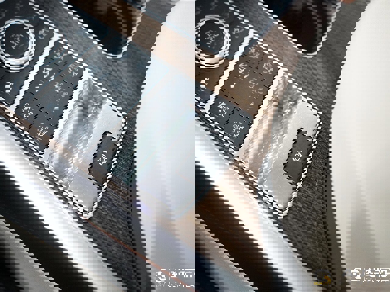 Used 2016 Land Rover Range Rover Sport HSE image 33