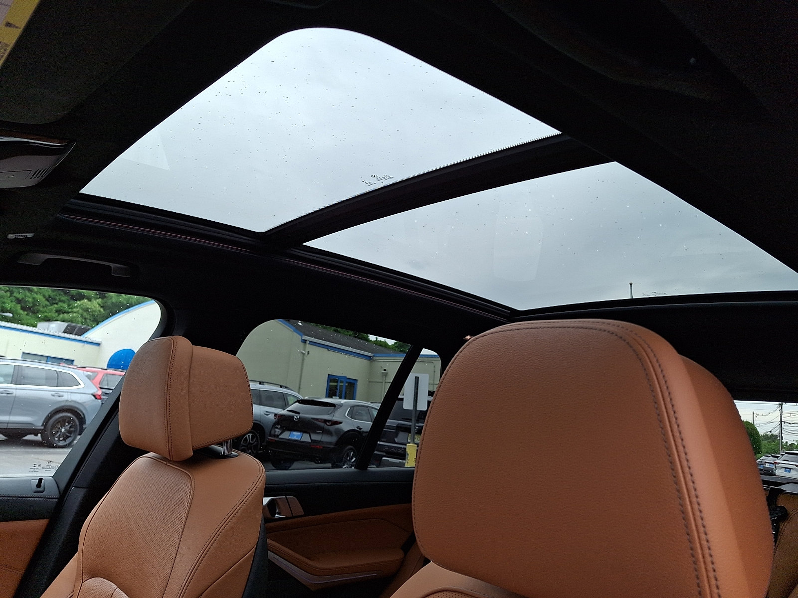 Used 2022 BMW X5 M50i AWD/4WD image 13
