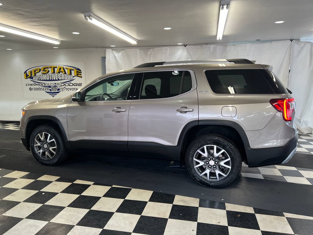 Used 2023 GMC Acadia SLE w/ Driver Convenience Package AWD/4WD image 7