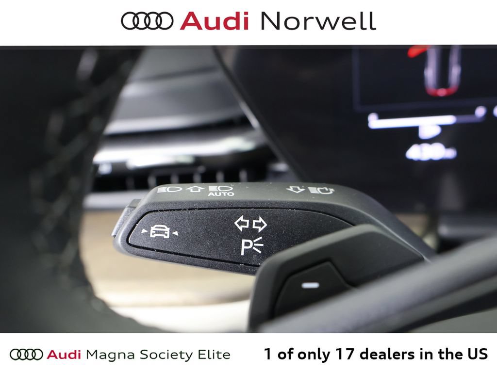 Used 2025 Audi Q5 Premium w/ Convenience Package AWD/4WD image 28