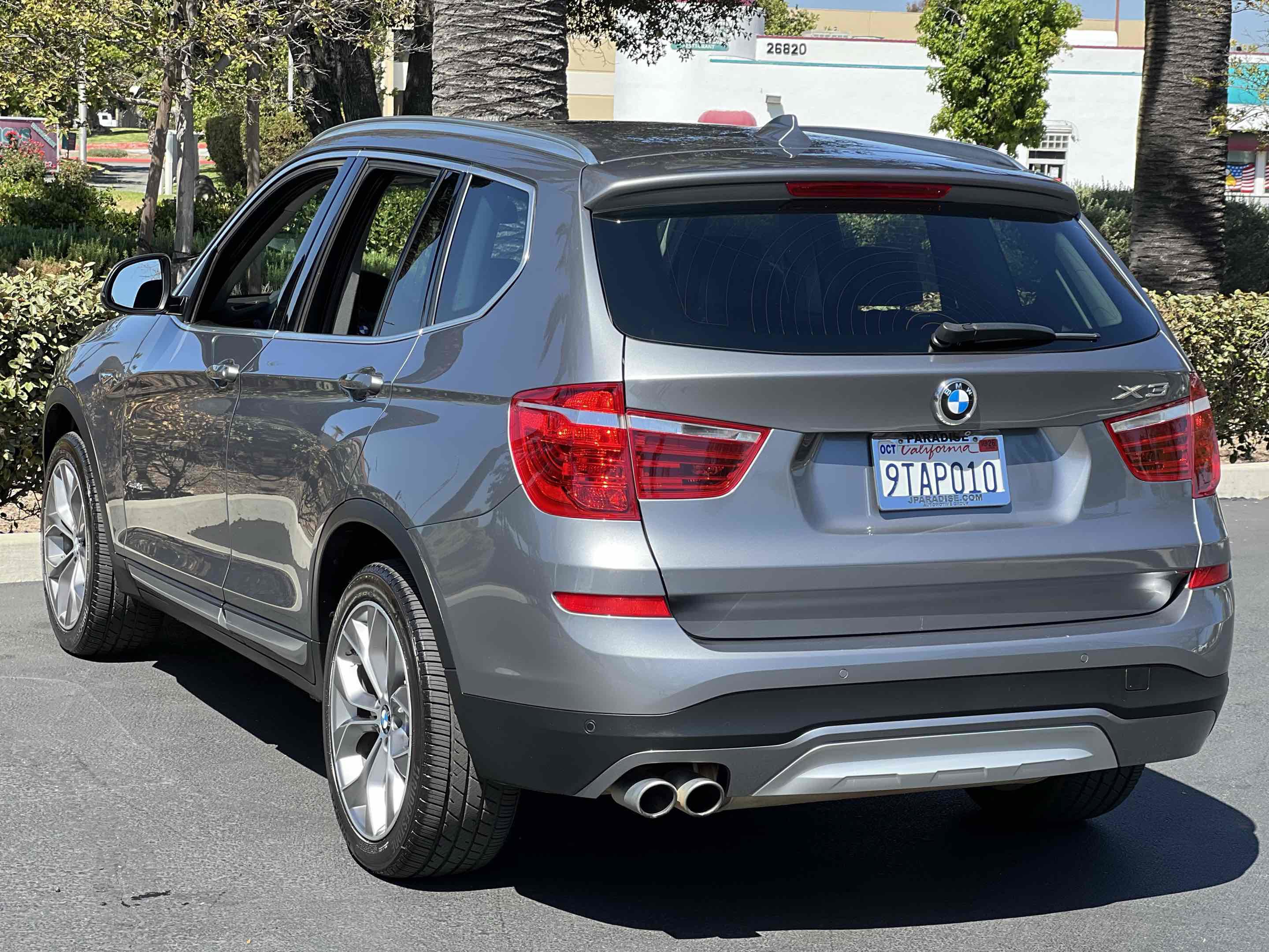 Used 2017 BMW X3 xDrive28i AWD/4WD image 2