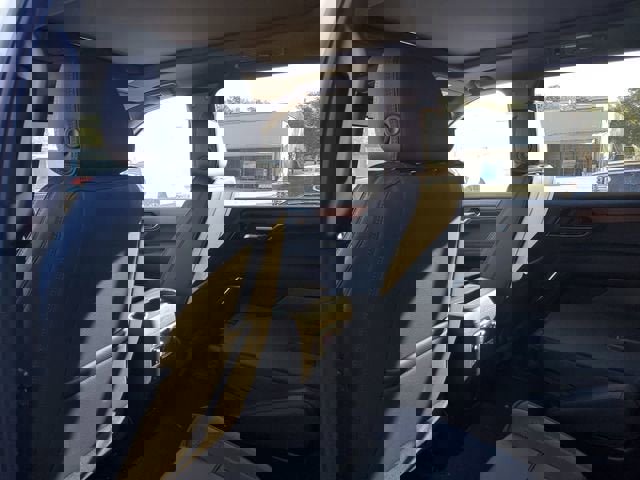 New 2026 GMC Yukon XL Denali w/ Sun & Power Step Package image 10