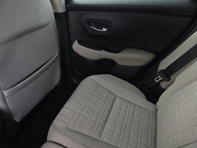 Used 2023 Honda HR-V LX image 14
