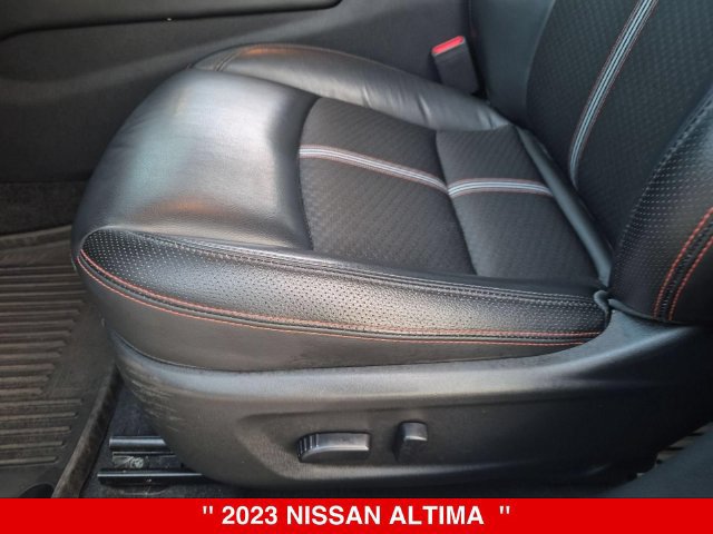 Certified 2023 Nissan Altima 2.5 SR AWD/4WD image 17