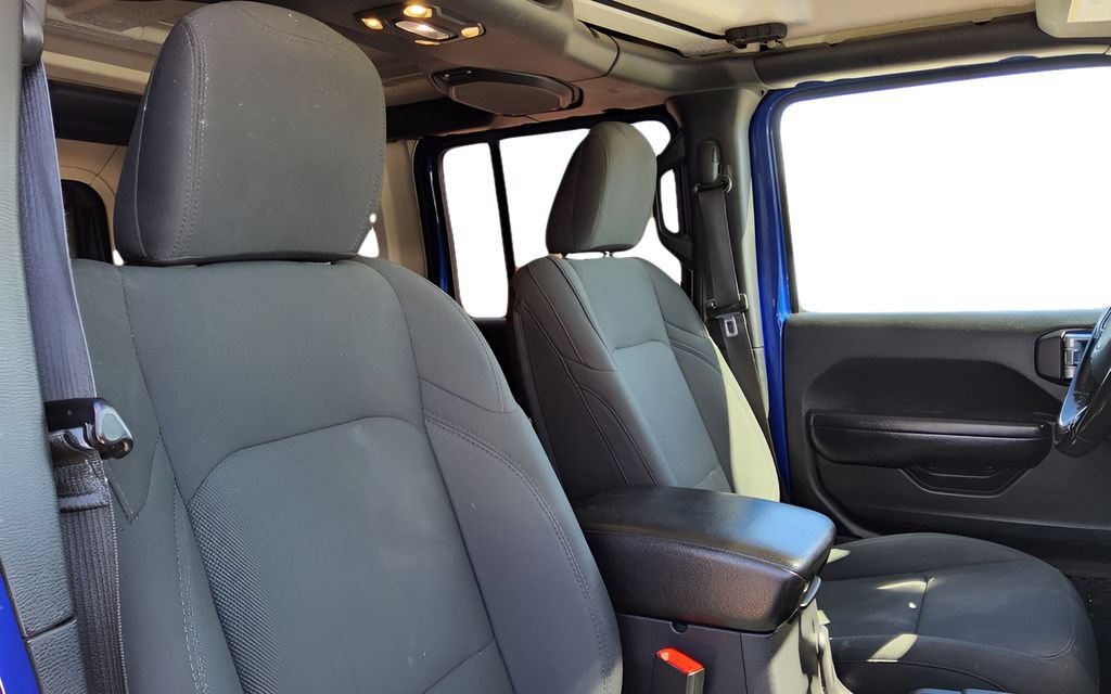 Used 2019 Jeep Wrangler Unlimited Sport S AWD/4WD image 38