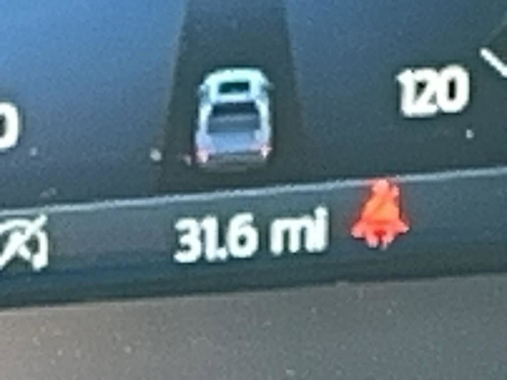 New 2025 Ford F150 XLT w/ Equipment Group 302A MID image 22