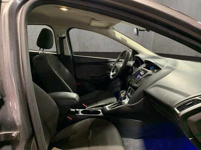 Used 2012 Ford Focus SE FWD image 20