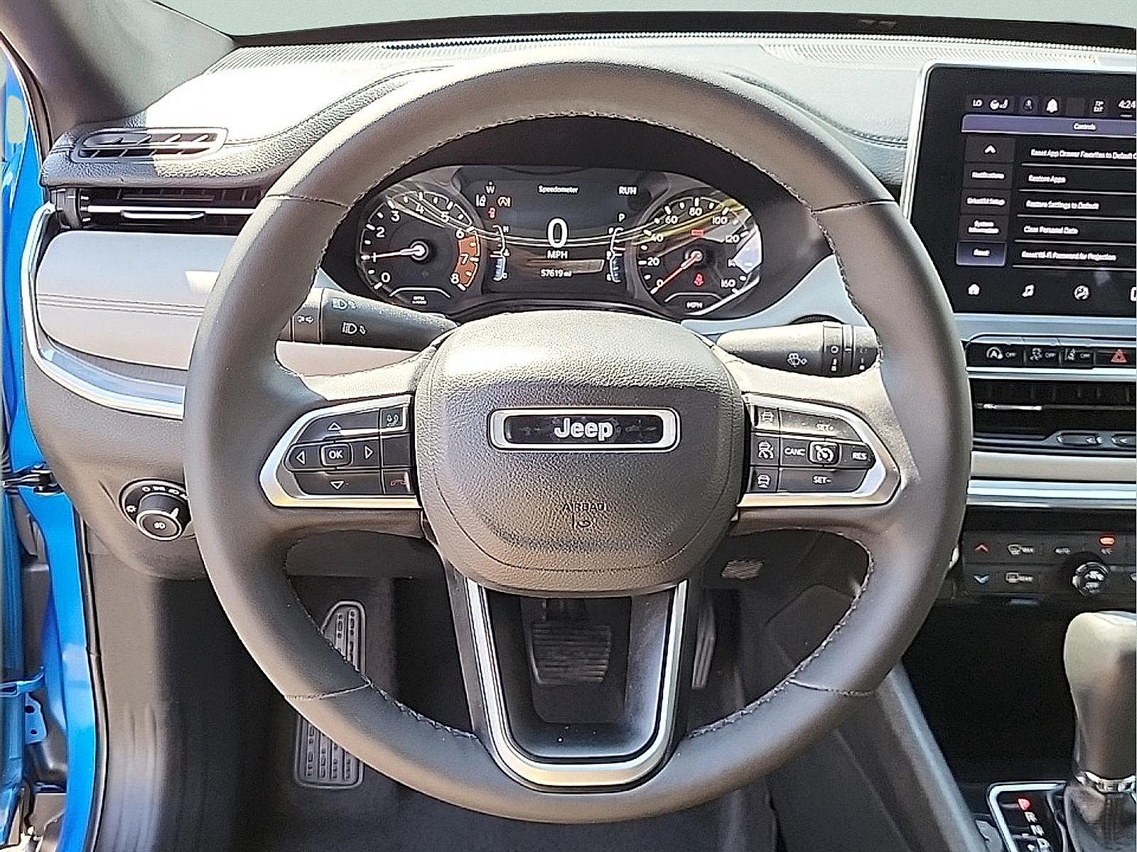Used 2023 Jeep Compass Limited AWD/4WD image 16