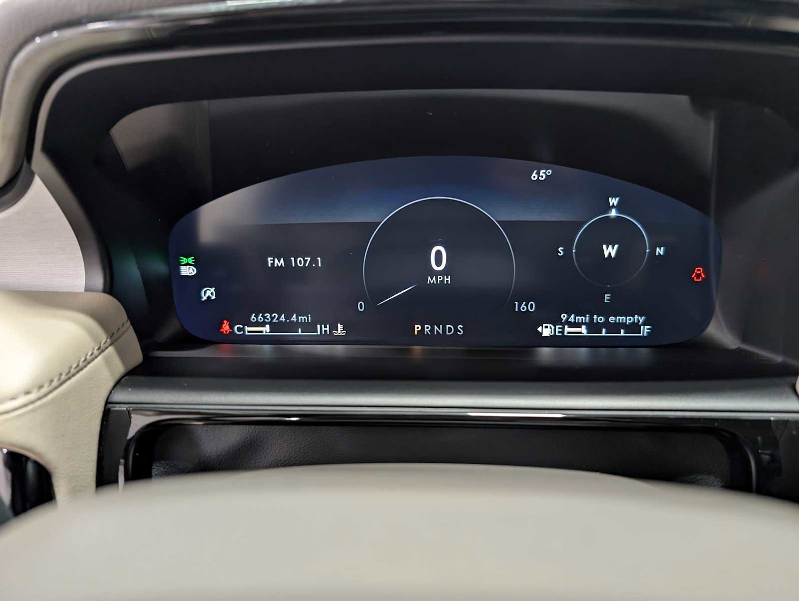 Used 2022 Lincoln Nautilus Standard image 22