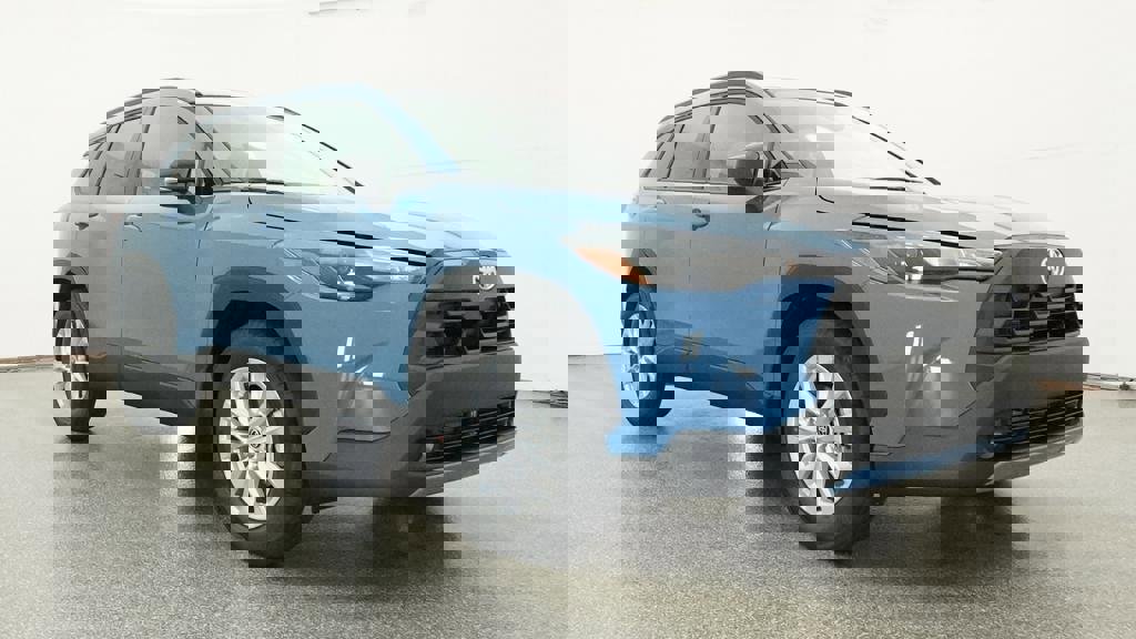 Certified 2026 Toyota Corolla Cross LE w/ Moonroof Package image 36