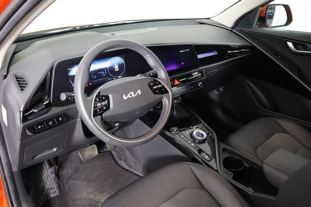 Used 2023 Kia Niro Wind w/ Wind Preserve Package FWD image 23