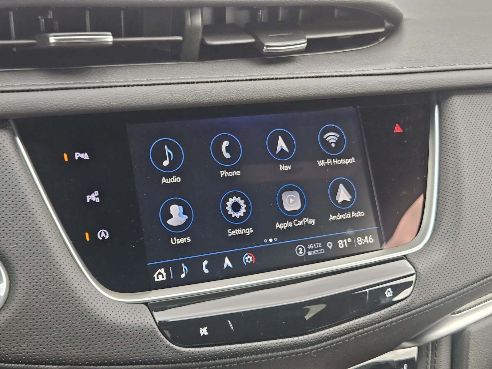 New 2026 Cadillac XT5 Sportv w/ LPO, Onyx Lite Package AWD/4WD image 12
