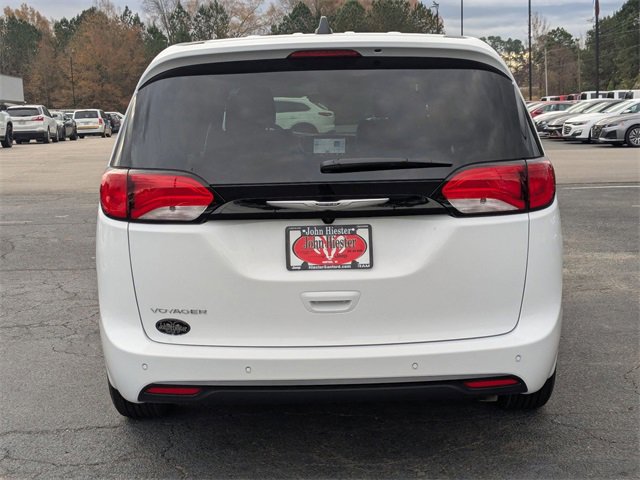 New 2026 Chrysler Voyager LX image 6