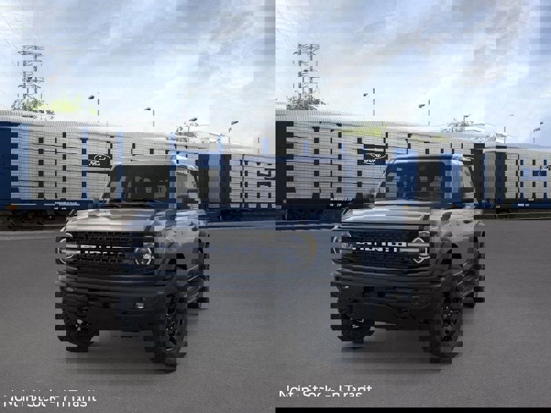 New 2025 Ford Bronco Outer Banks video 2