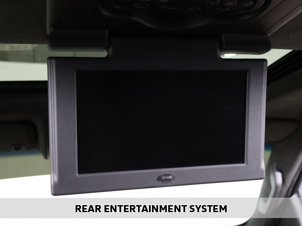 Used 2019 Cadillac Escalade Platinum AWD/4WD image 7