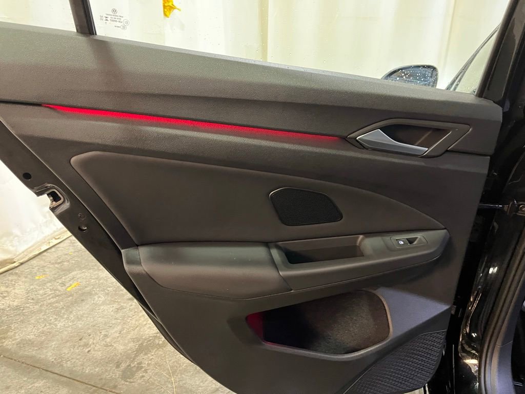 Certified 2024 Volkswagen GTI Autobahn image 23