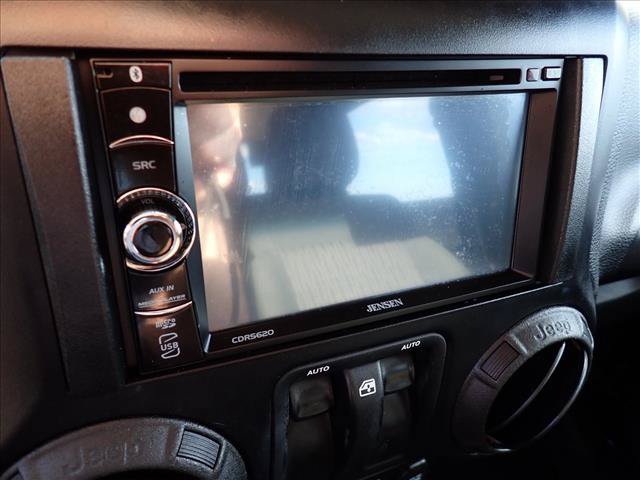 Used 2012 Jeep Wrangler Sahara AWD/4WD image 21