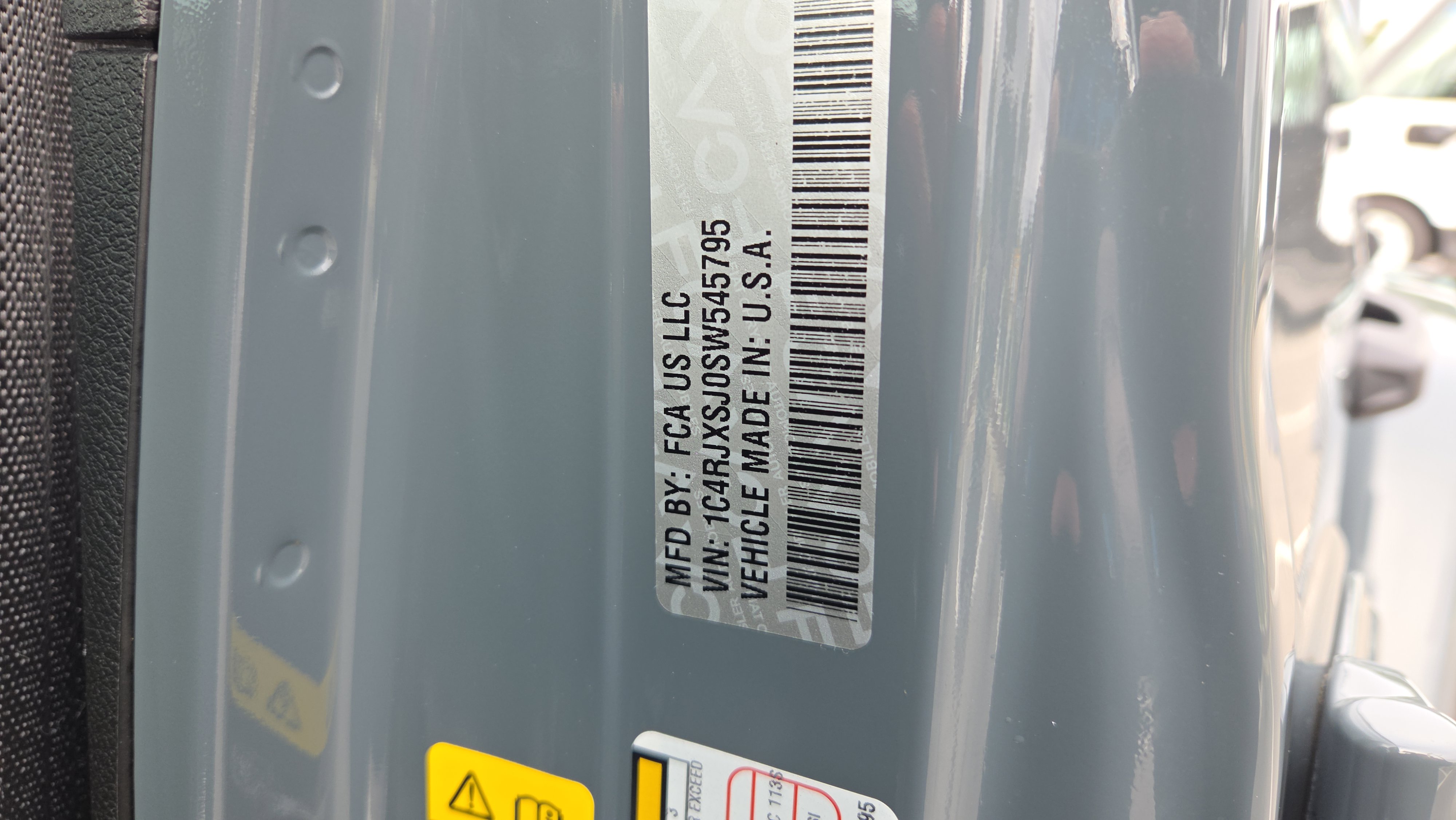 Used 2025 Jeep Wrangler Unlimited Rubicon 392 image 36