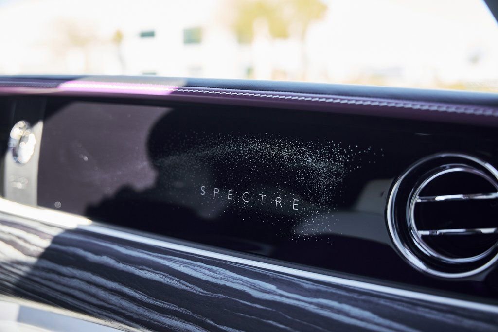 Used 2024 Rolls-Royce Spectre w/ Spectre Launch Package image 35