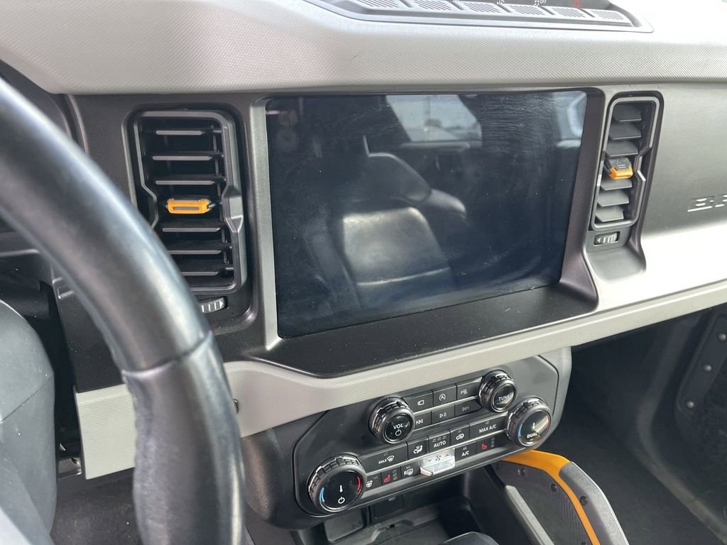Used 2022 Ford Bronco Badlands AWD/4WD image 8