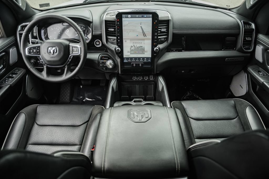 Used 2025 RAM 1500 Laramie w/ Night Edition AWD/4WD image 27