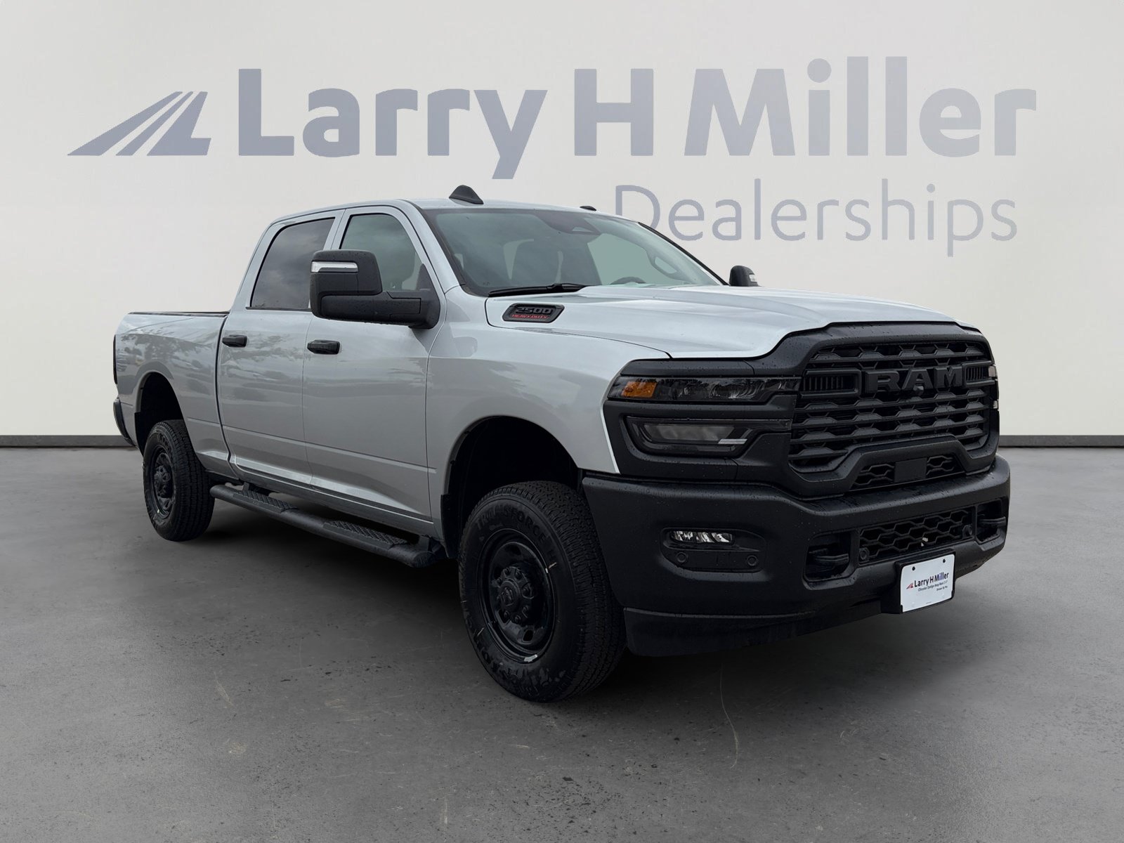 New 2026 RAM 2500 Tradesman AWD/4WD image 8