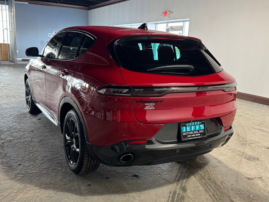 Used 2024 Dodge Hornet R/T w/ Tech Pack w/o Parking image 6