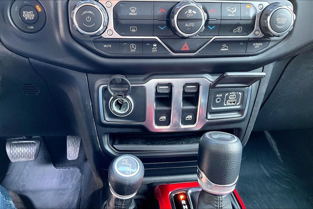 Used 2021 Jeep Wrangler Sport AWD/4WD image 17