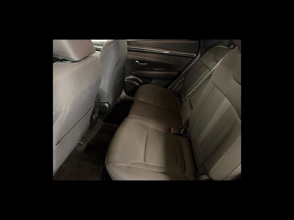 Used 2024 Hyundai Tucson SEL AWD/4WD image 17