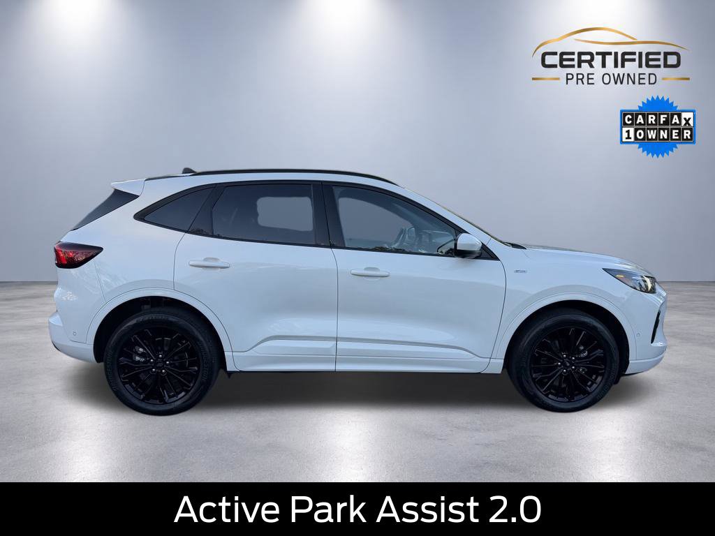 Certified 2023 Ford Escape ST-Line Elite w/ Premium Technology Package AWD/4WD image 8