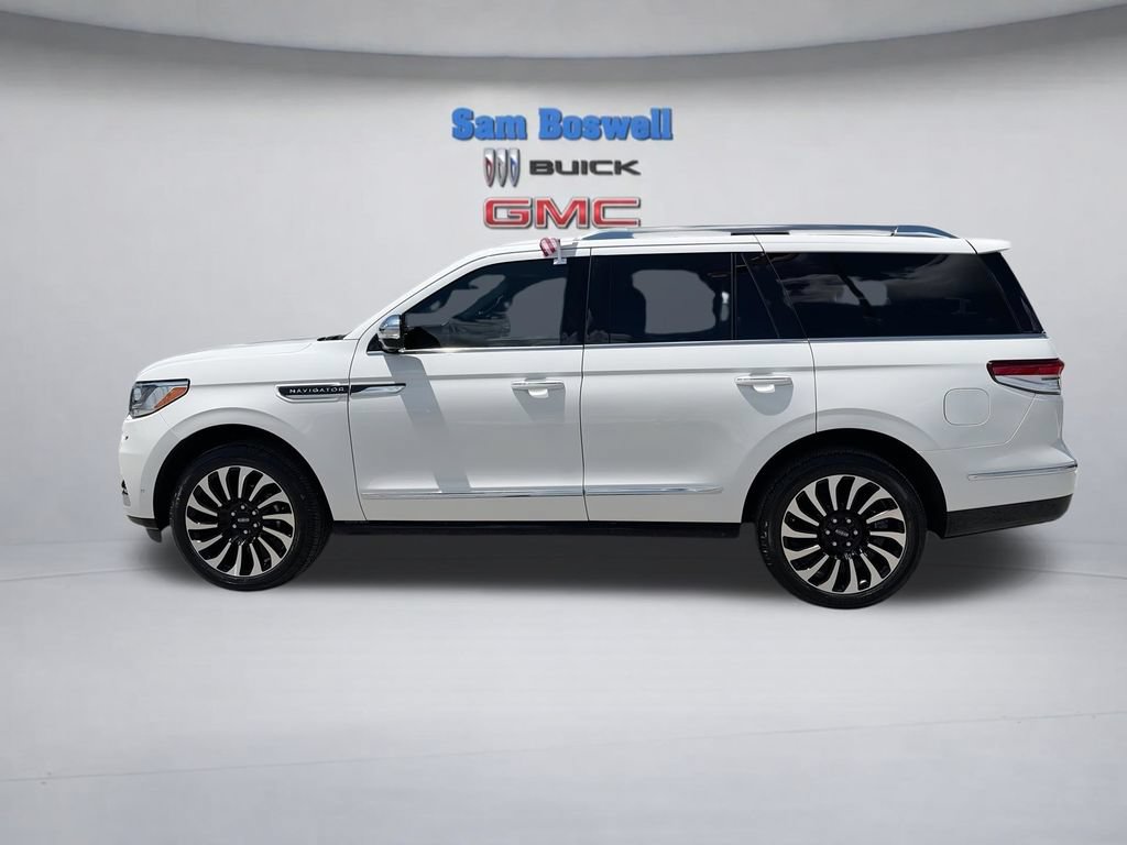 Used 2024 Lincoln Navigator Black Label AWD/4WD image 6