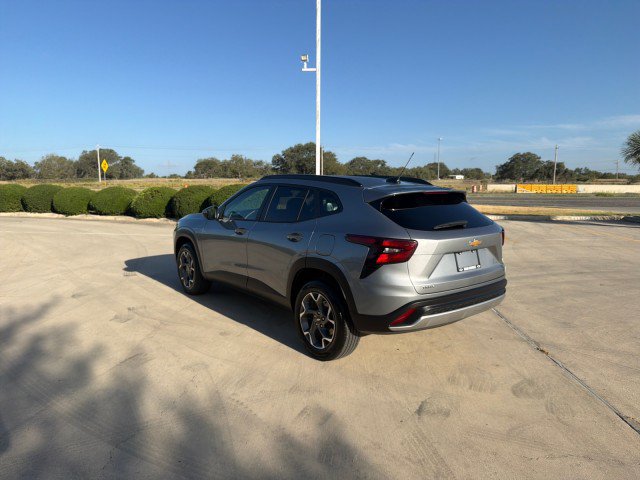 Certified 2026 Chevrolet Trax LT FWD image 10