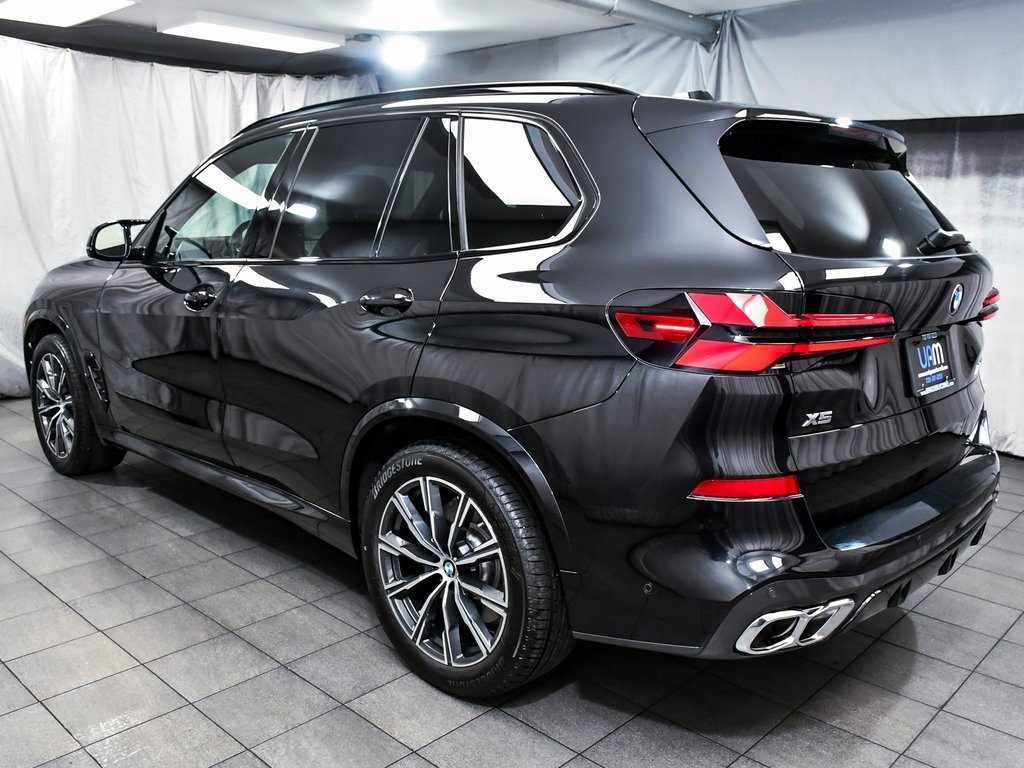 Used 2026 BMW X5 M60i image 4