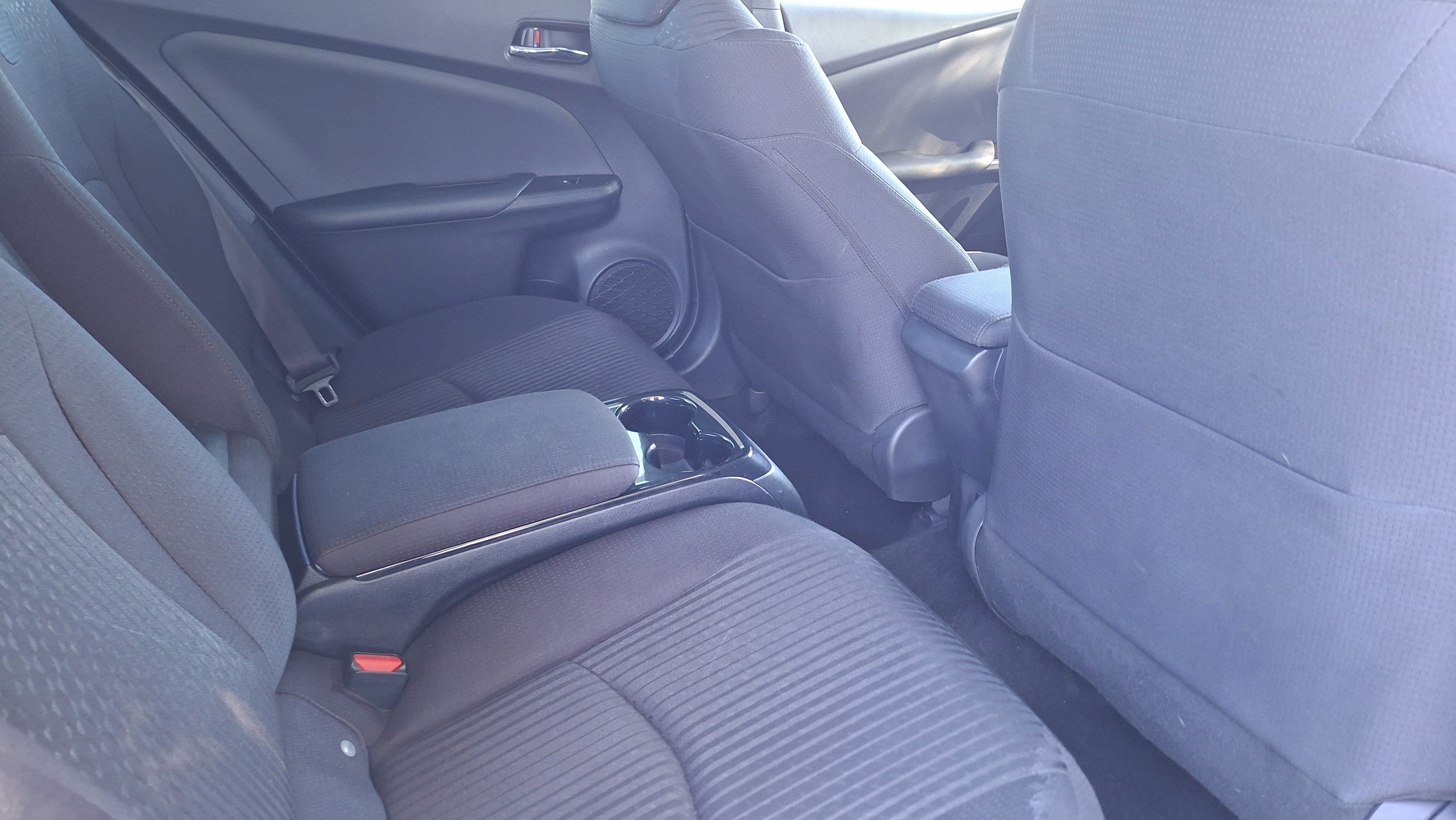 Used 2017 Toyota Prius Prime Plus image 21