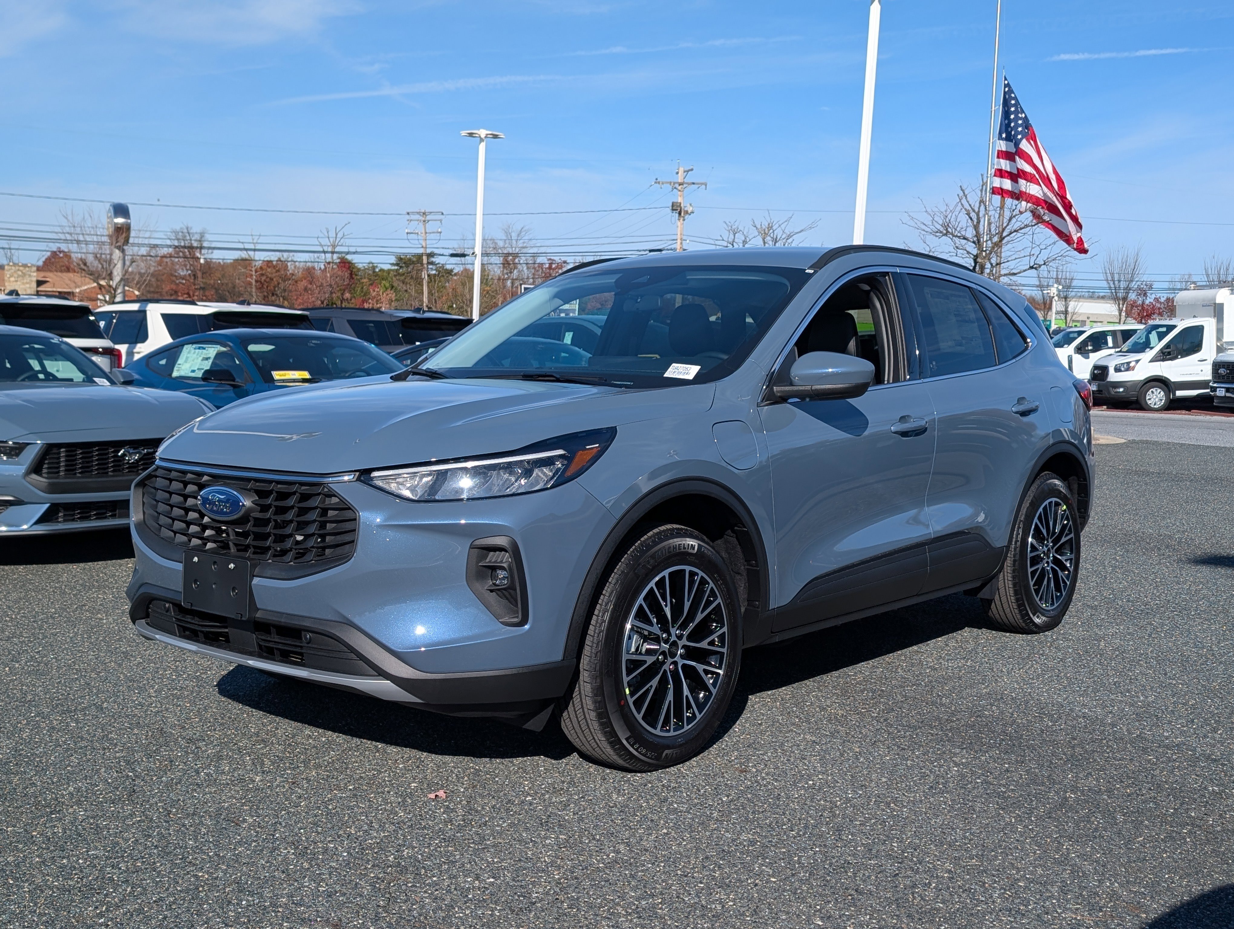 New 2026 Ford Escape SE image 4